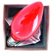 tiny-package-xmas-lightbulb